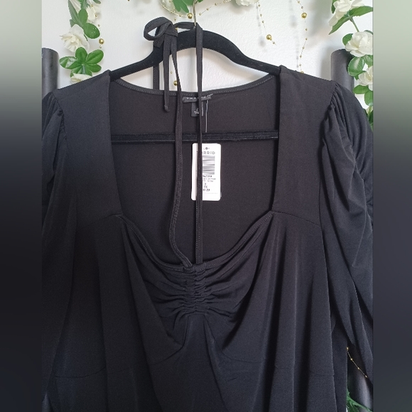 NWT Torrid Ruched Black Bodysuit - Picture 3 of 8